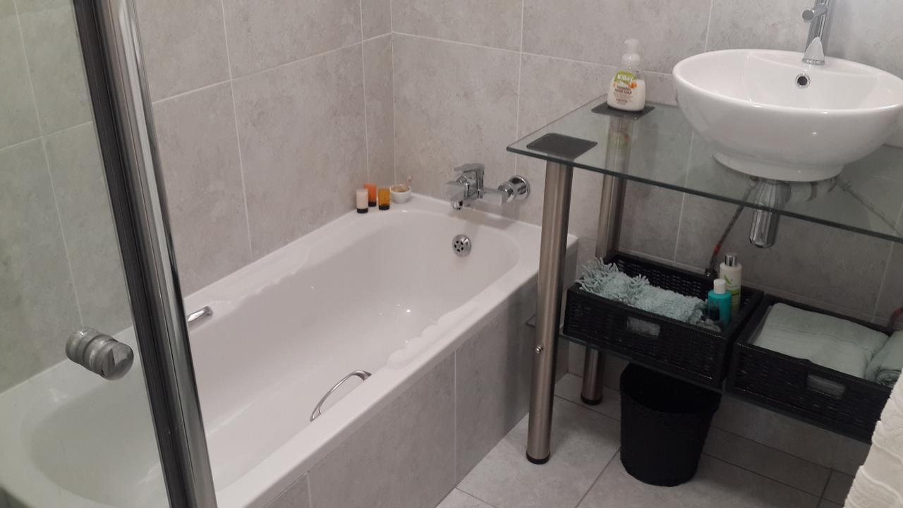 R & R'S Retreat Bed & Breakfast Johannesburg Luaran gambar